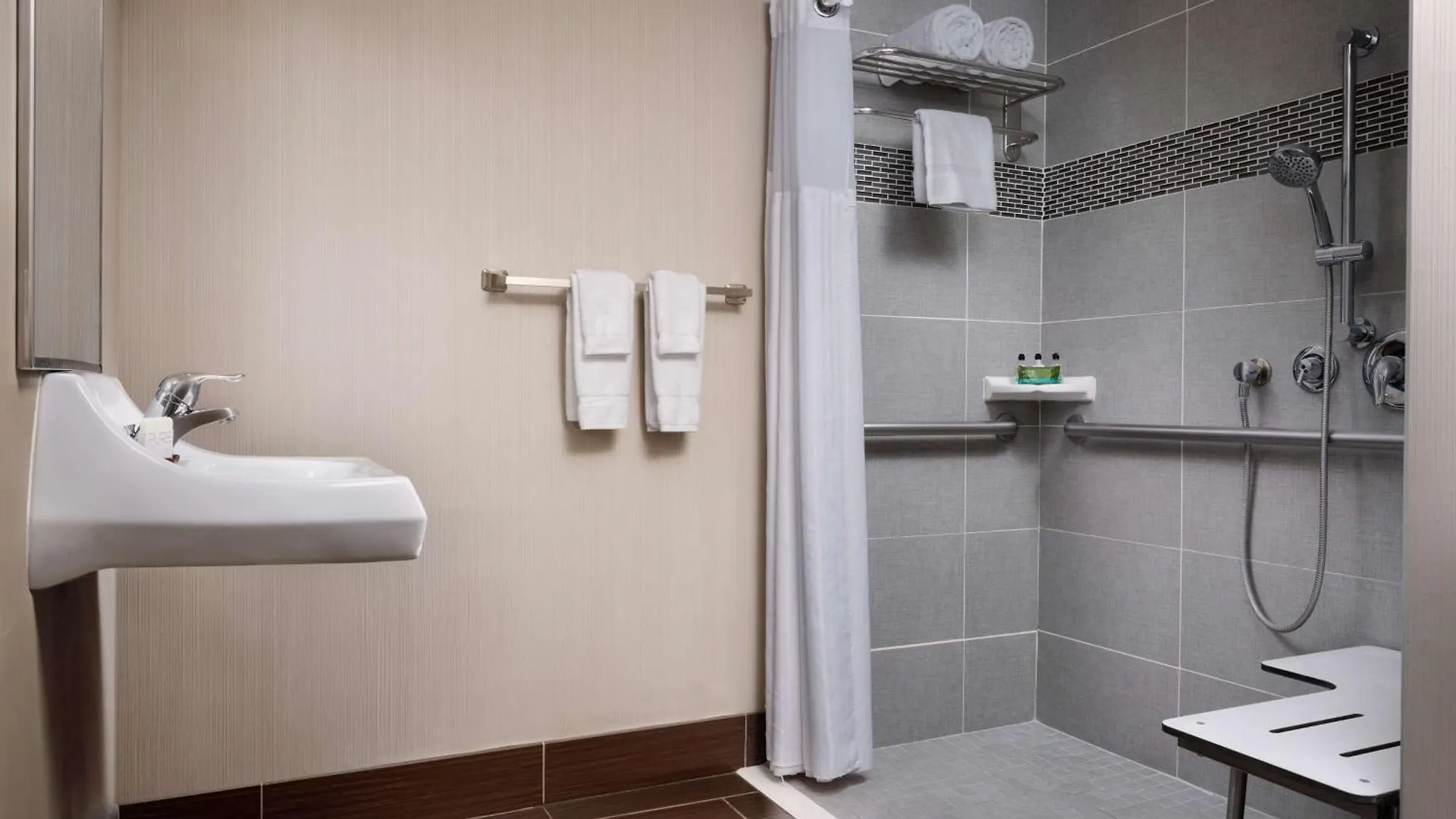 Hilton Garden Inn Los Angeles/Redondo Beach Szálloda